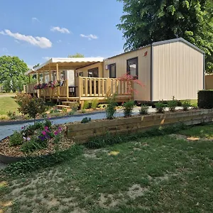 https://mobil-home-hotelier-tente-safari-wood-lodge.inbrittany.com