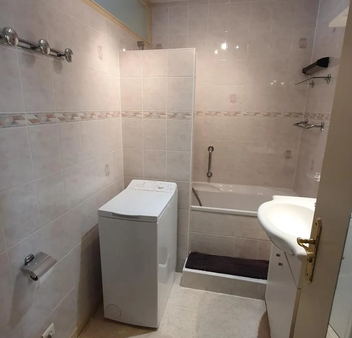 Le Lamartine Hyper Centre Aix Les Bains Avec Parking Et Climatisation Aix-les-Bains